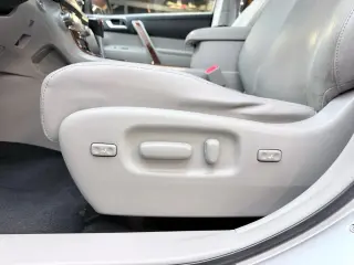 2011 Toyota HIGHLANDER