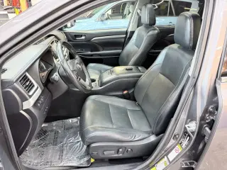 2017 Toyota HIGHLANDER