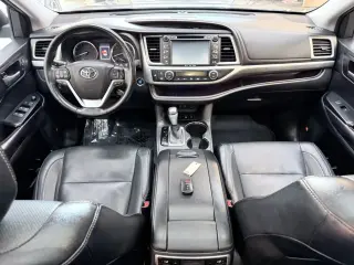 2017 Toyota HIGHLANDER