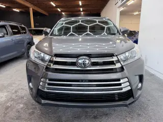 2017 Toyota HIGHLANDER