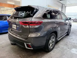 2017 Toyota HIGHLANDER
