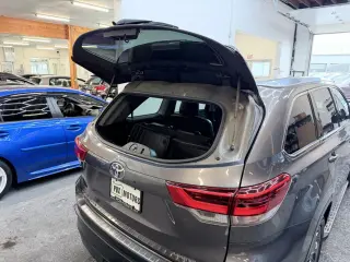 2017 Toyota HIGHLANDER
