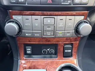 2012 Toyota HIGHLANDER