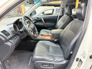 2012 Toyota HIGHLANDER
