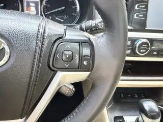 2014 Toyota HIGHLANDER