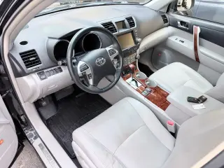2012 Toyota HIGHLANDER