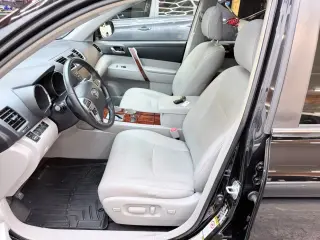 2012 Toyota HIGHLANDER