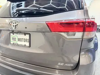 2017 Toyota HIGHLANDER