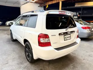 2006 Toyota HIGHLANDER