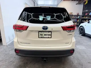 2019 Toyota HIGHLANDER HYBRID