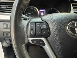 2017 Toyota HIGHLANDER HYBRID