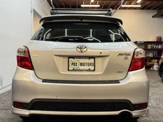 2013 Toyota MATRIX