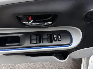 2012 Toyota PRIUS C