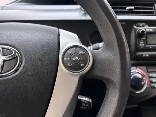 2013 Toyota PRIUS C