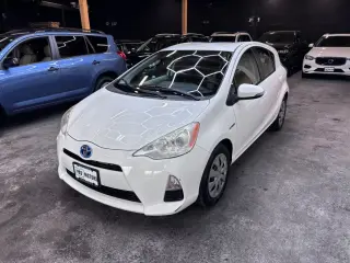 2013 Toyota PRIUS C