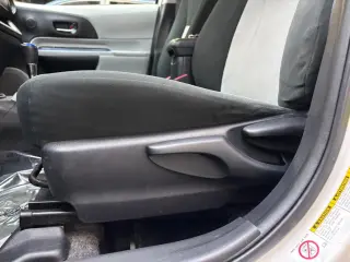 2013 Toyota PRIUS C