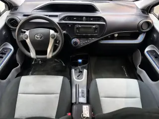 2013 Toyota PRIUS C