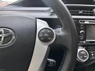 2015 Toyota PRIUS C