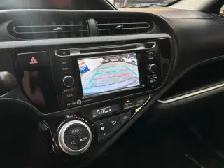 2015 Toyota PRIUS C