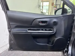 2015 Toyota PRIUS C