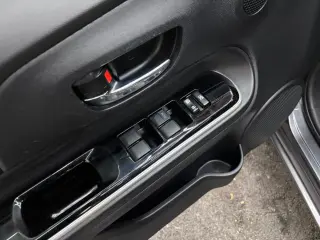 2015 Toyota PRIUS C