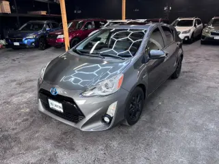 2015 Toyota PRIUS C