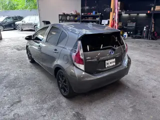 2015 Toyota PRIUS C