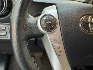 2016 Toyota PRIUS C