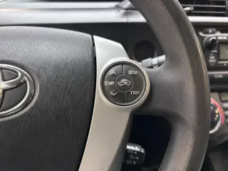 2013 Toyota PRIUS C
