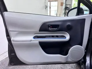 2013 Toyota PRIUS C