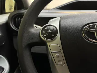 2014 Toyota PRIUS C