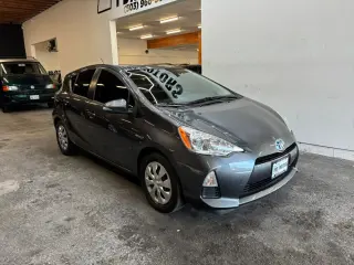 2014 Toyota PRIUS C