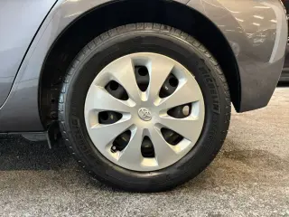 2014 Toyota PRIUS C