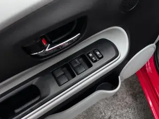 2014 Toyota PRIUS C