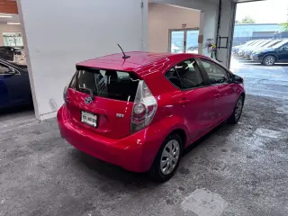 2014 Toyota PRIUS C