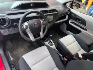 2014 Toyota PRIUS C