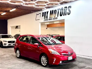 2012 Toyota PRIUS V