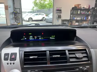 2012 Toyota PRIUS V