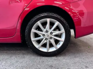 2012 Toyota PRIUS V