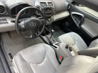 2009 Toyota RAV4