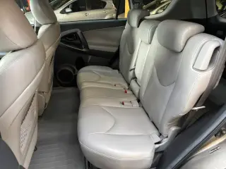 2009 Toyota RAV4
