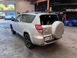 2009 Toyota RAV4