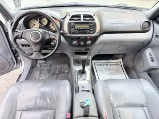 2001 Toyota RAV4