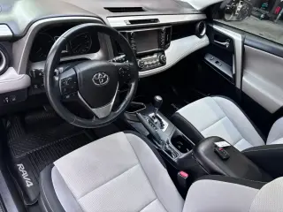 2018 Toyota RAV4