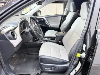 2017 Toyota RAV4 HYBRID