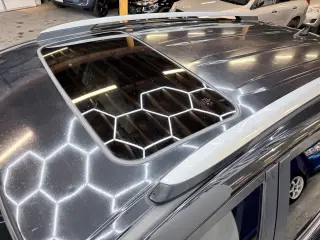 2017 Toyota RAV4 HYBRID