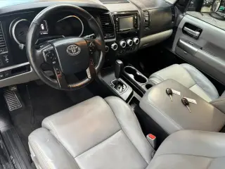 2019 Toyota SEQUOIA