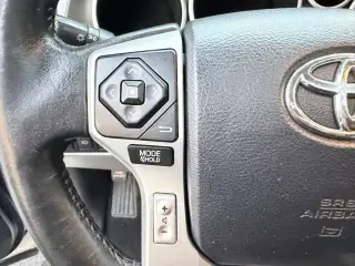 2015 Toyota SEQUOIA