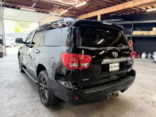 2012 Toyota SEQUOIA