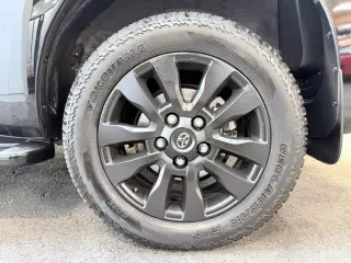 2012 Toyota SEQUOIA